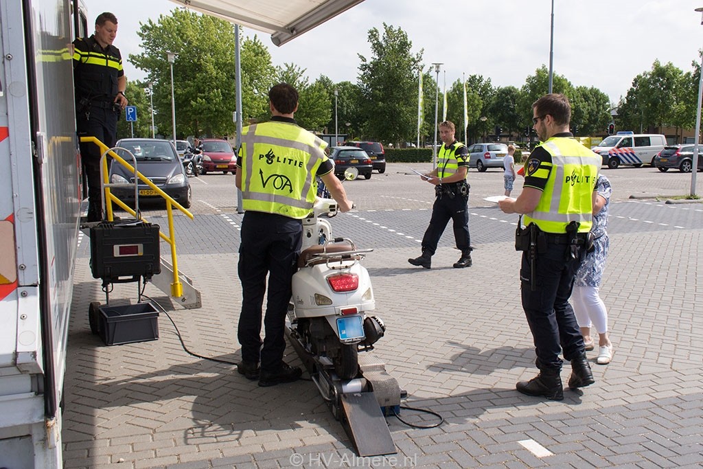 Veroveren extract Vijandig Wok status scooter. WIj helpen je er vanaf. - Scooter-reparatie-service.nl